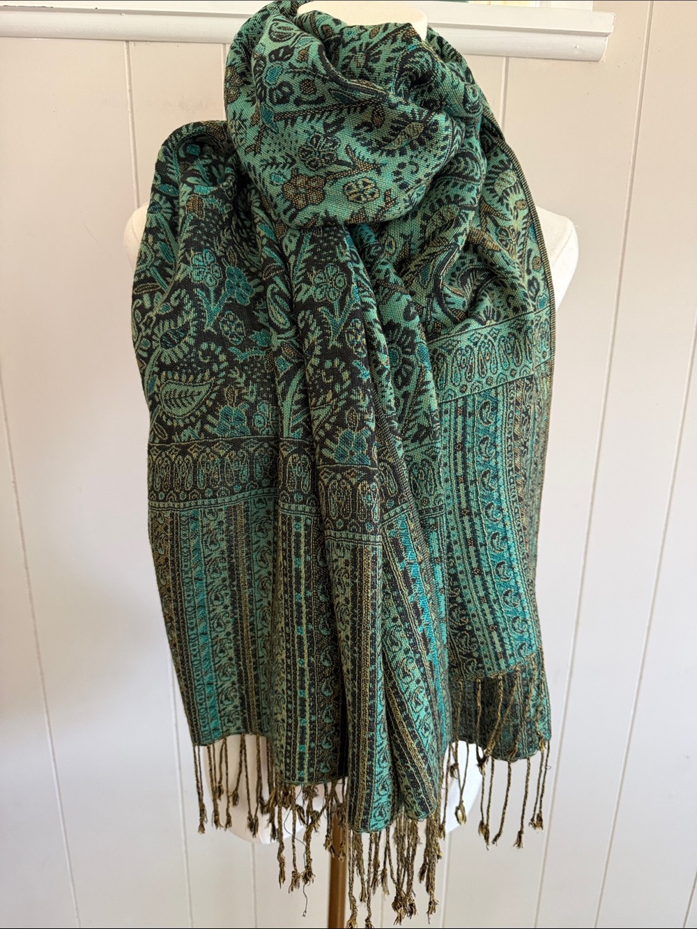 Cashmere Floral Paisley Kashmiri Shawl Pashmina Scarf Quiet Luxury Old Money - Picture 3 of 10